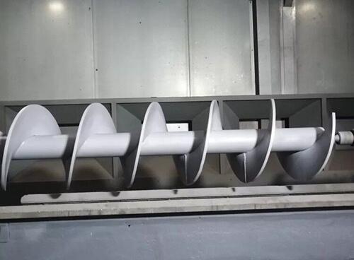 濰坊設備公司螺旋軸熱噴塗修複