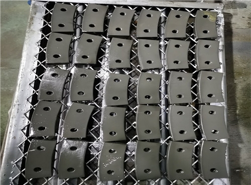 濟寧公司零部件刀片熱噴塗強化