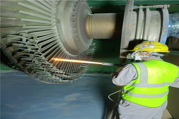 汽輪機葉輪現場噴塗.jpg 汽輪機葉輪現場噴塗.jpg